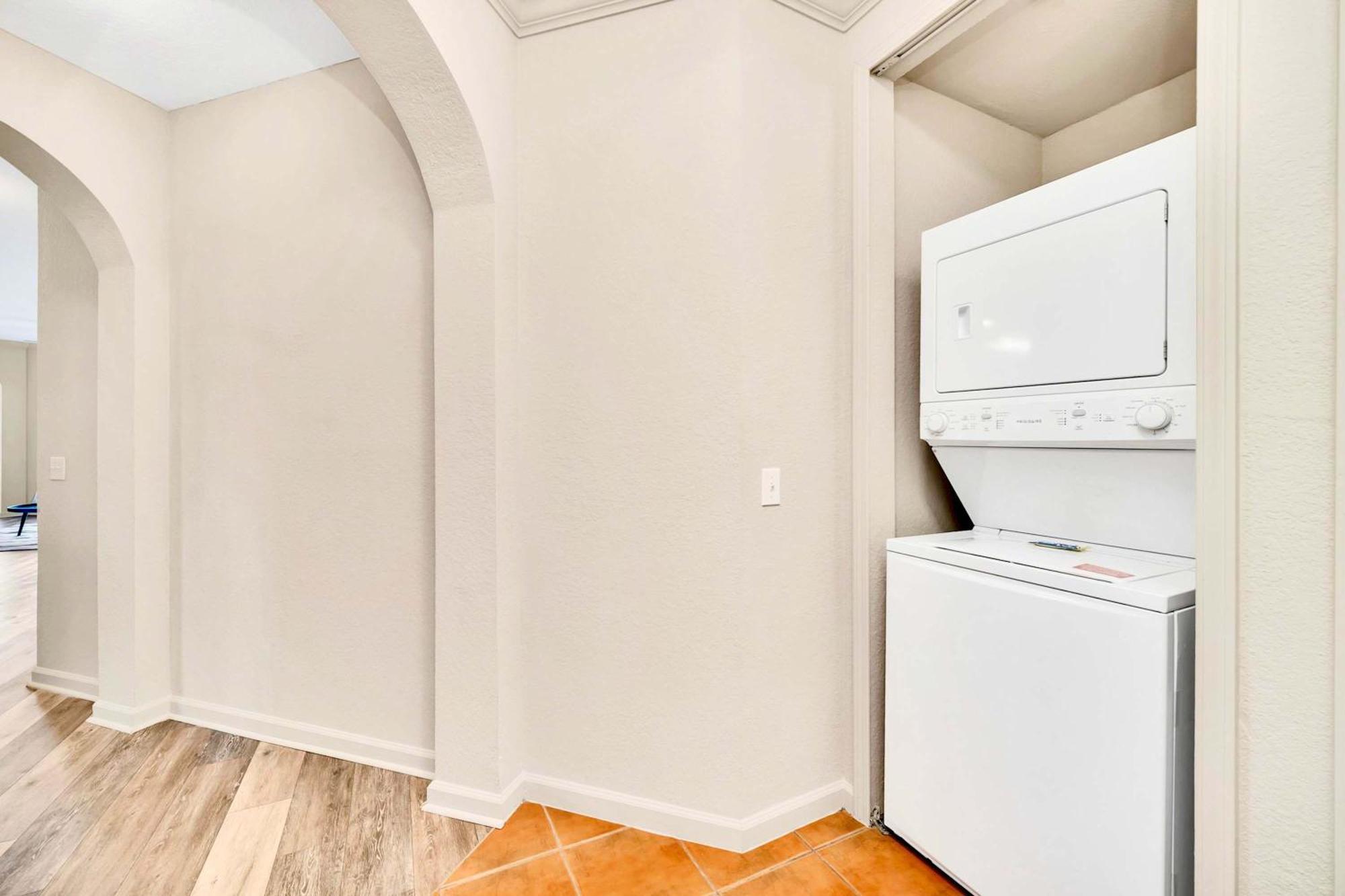 Bright & Modern 2Br Condo With Pool & Hot Tub, Near Disney! Orlando Zewnętrze zdjęcie