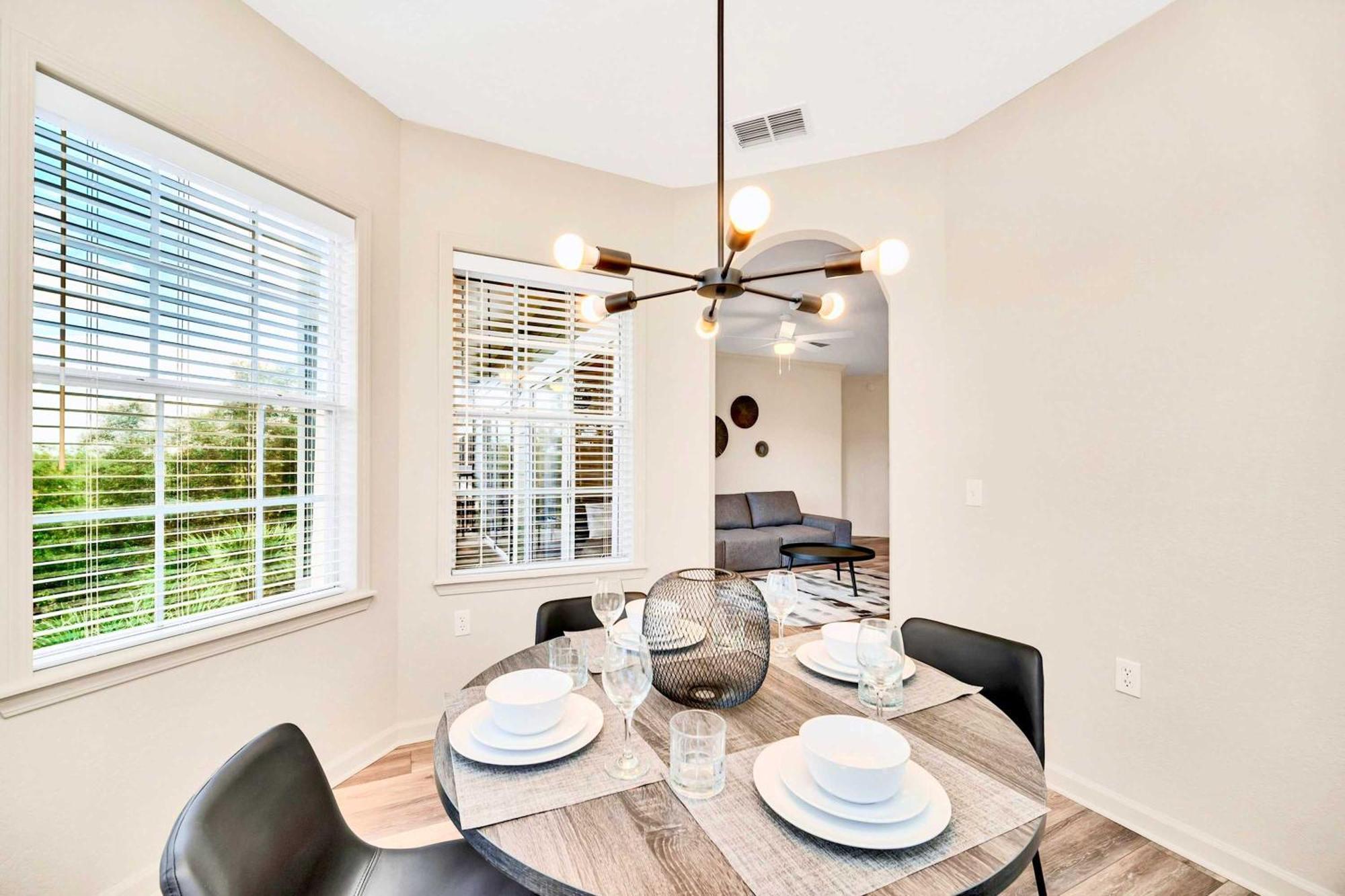 Bright & Modern 2Br Condo With Pool & Hot Tub, Near Disney! Orlando Zewnętrze zdjęcie